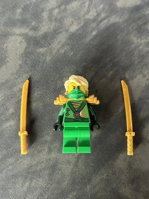 LEGO® Minifig njo0087 - Lloyd (Techno Robe) - Rebooted Minifigure Authentic