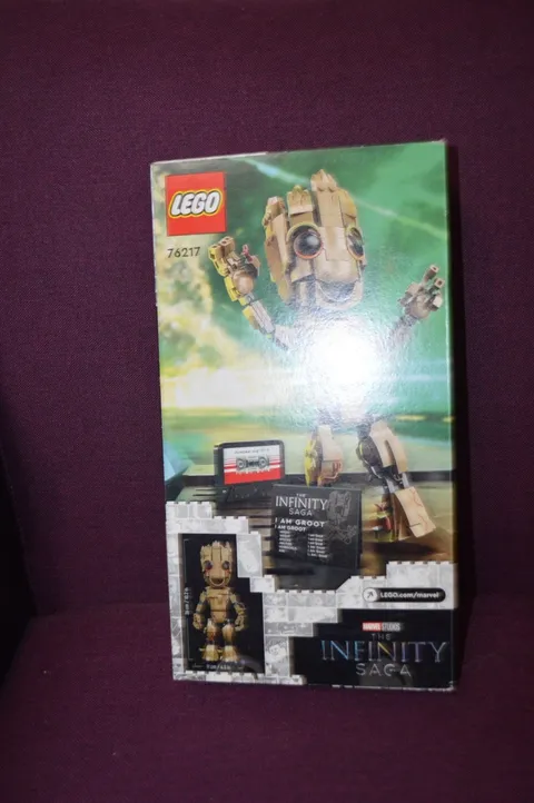 LEGO I am Groot (76217)  LE1