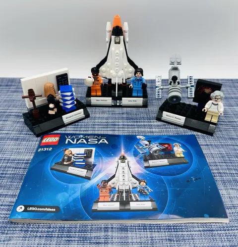 LEGO Ideas: Women of NASA (21312) - COMPLETE w/ Manual Great Condition