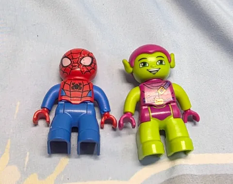 LEGO DUPLO Marvel Spider-Man & Green Goblin Figures LOT OF 2 Super Hero Villain