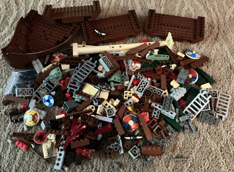 Lego 7018 Viking Ship  - Replacement Parts Only