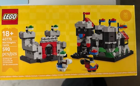 LEGO 40775 Mini Knight’s Castle - New Sealed Exclusive GWP
