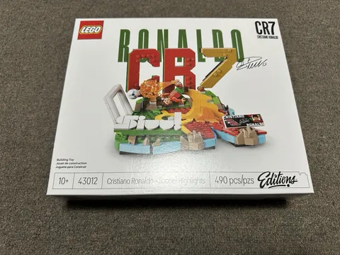 LEGO Editions Cristiano Ronaldo CR7 Soccer Highlights Set 43012 490 Pieces New