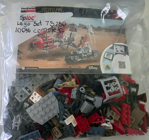 LEGO Star Wars 75250 Pasaana Speeder Chase
