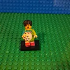 LEGO Minifigures Series 29 Football Goalkeeper Brand New