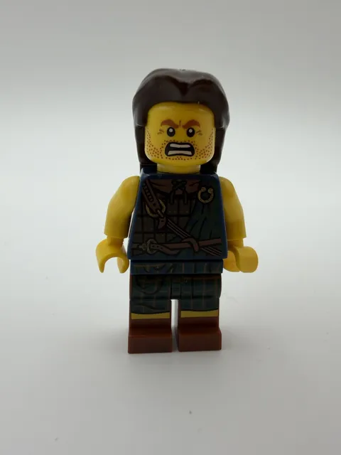 Lego CMF Highland Battler 8827 Collectible Minifigure Series 6 