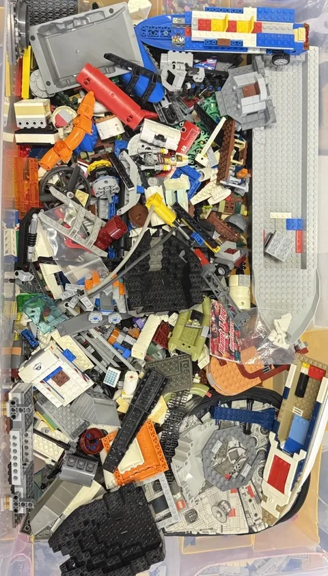 Huge LEGO Bulk Lot Technic Star Wars Ships Boats Parts Partial Builds Estate
