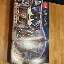 LEGO Harry Potter 76388 Hogsmeade Village Visit Set 851 pcs Wizard Cards Box