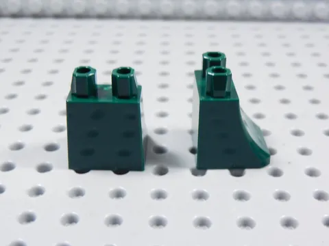 LEGO Lot of 2 Dark Green Blank Plain Dress Skirt Minifig BL