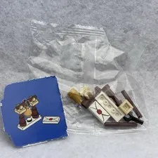LEGO Advent Calendar 2025, Disney Frozen (Day 14) - Micro Bell and Letter