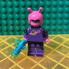 LEGO CMF Space Creature (COL396) Minifig | Series 22 | Complete With Accessories