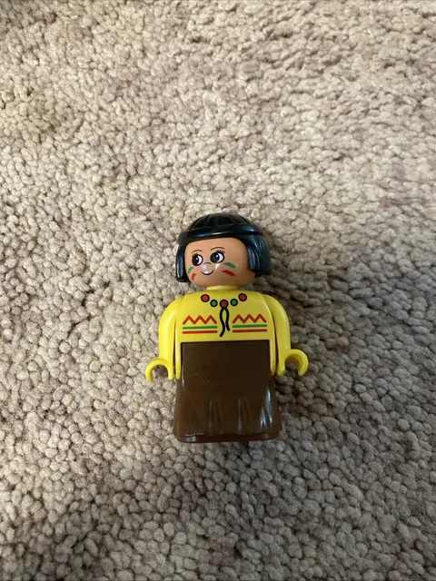 Lego Duplo Figure Indian Woman/Squaw vintage