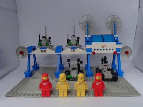 Vintage Lego Space Set 6930 Space Supply Station