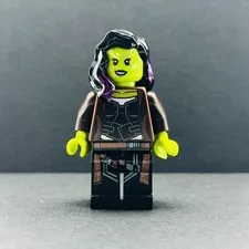 Lego Minifigure Gamora, Long Reddish Brown Coat sh0506 Super Heroes