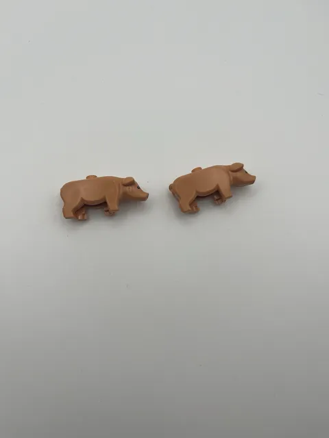 Lego 2x Pig Lot Tan Peach Pink Excellent Condition