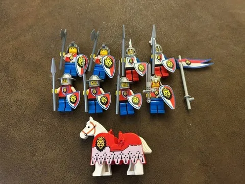 Lego Vintage Castle Lot Lion Knight Minifigures shields weapons helmets barding
