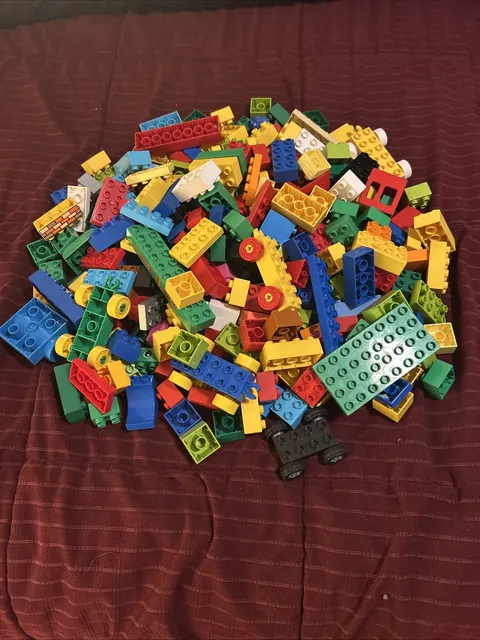 Lego Duplo Lot Of Over 260 Pieces Mixed Sets Incomplete Bricks More