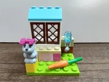 Lego Friends Junior Vet Clinic 10728 Gray Bunny Pen Carrot Bow Water Bottle Lot