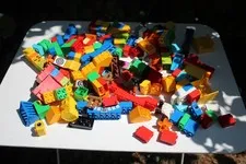 Lego Duplo Brick Lot Yellow Red Green Blue