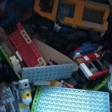 LEGO Bulk Lot Mixed Bricks/Pieces/Parts With Tub And Lid Included  7 Pounds
