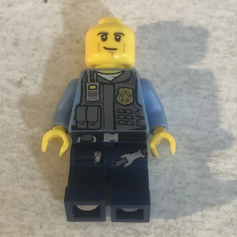 Lego Police Mini-fig Action Figure Toy Minifig L2