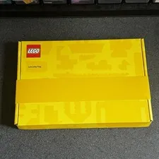 Lego Ice Pop Tray #5009555 Ice Lolly Tray Minifigure GWP - New and In Hand