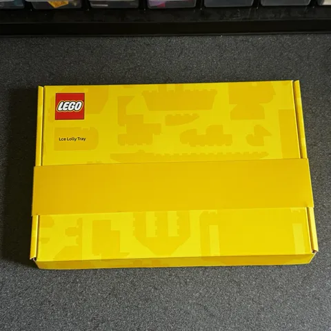 Lego Ice Pop Tray #5009555 Ice Lolly Tray Minifigure GWP - New and In Hand