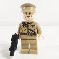 Lego  Colonel Dovchenko Minifigure Indiana Jones 7626 7628 iaj018
