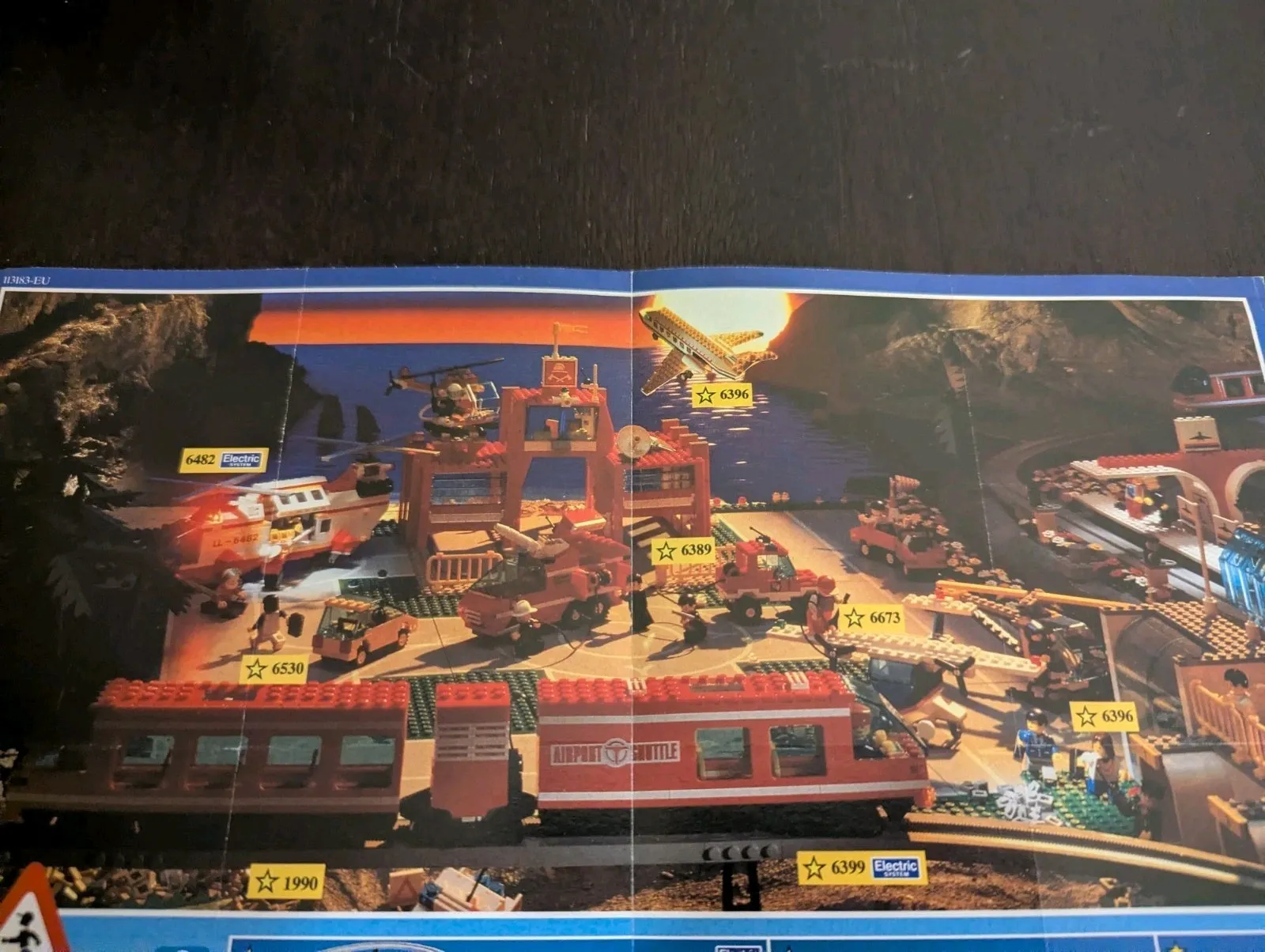 Vintage (1990) LEGO Product CLASSIC TOWN Sets Poster - VERY RARE