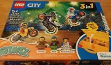 Lego 66707: City Stuntz Gift Set 3 Stunt Bikes and a Lego Travel Case