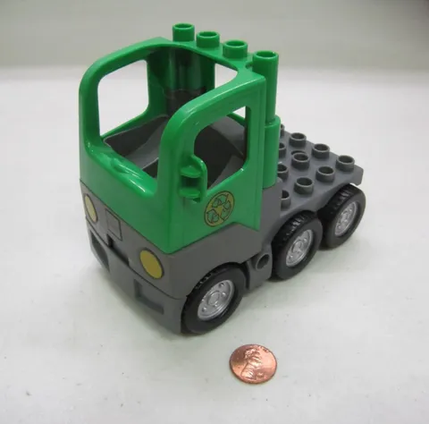 Lego Duplo Green Recycling Truck Cab Flat Bed Vehicle 4X8 W/ Hitch Semi Vintage