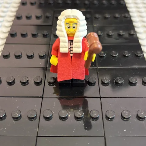 LEGO Minifigure Series 9 - Judge Gavel