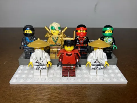 LEGO NINJAGO Minifigure Lot of 7 Various Ninjas