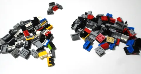 LEGO-100+ HINGE PLATE ASSEMBLIES 3937.  (57 2X2 TOP PLATE)  (47  1X2 TOP PLATE).