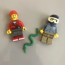 Lego City Mountain Off Road Chase 60170 Minifigures Snake Redhead Man Police