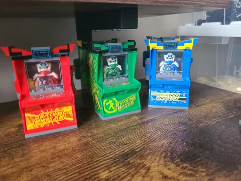 LEGO Ninjago Arcade Pods Lot of 3 Red Green Blue Carry Case Storage Display...