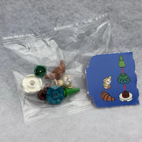 LEGO Advent Calendar 2025, Disney Frozen (Day 21) - Kitten and Tree