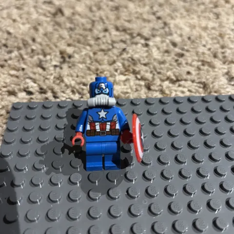 LEGO Super Heroes Space Captain America Minifigure sh0228 Avengers From 76049
