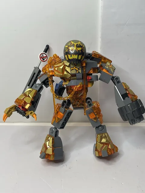 LEGO Marvel 76128 Molten Man Battle - Loose Molten Man Big Fig Incomplete