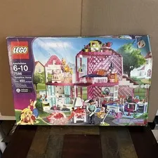 *NEW* Lego 7586 Belville SUNSHINE HOME  *RETIRED*  Damaged Box.