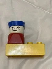 Duplo 2x2x2 Figure Early Male on Red Base Blue Sailor Hat Freckles & Yell Brick