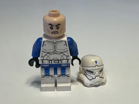 LEGO Star Wars Special Forces Commander Minifigure SW0503 Yoda Chronicles 2013