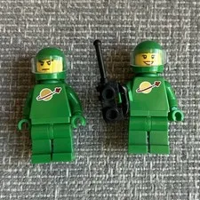 LEGO Ideas 21109 Exo Suit Classic Space Green Minifigures Idea007 Idea008