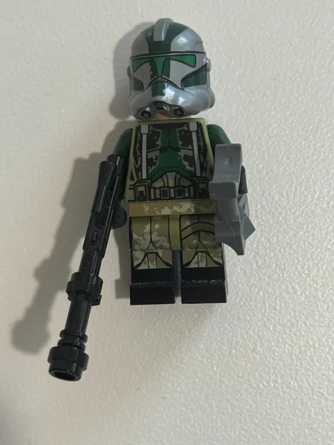 GENUINE LEGO Star Wars Clone Commander Gree sw0528 41st Elite Corps Minifigure