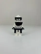 Lego Star Wars Minifigure: P1 Clone  Trooper Black Armor