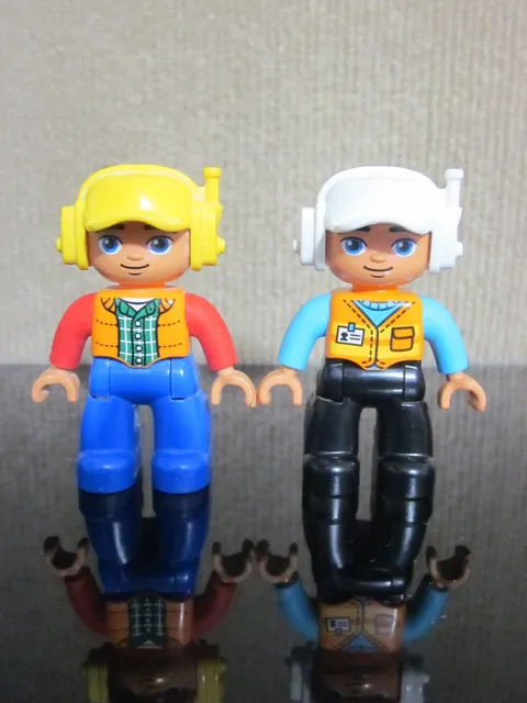 Lego Duplo Construction Worker Action Figures Helmet Headset