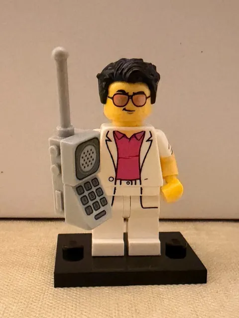 LEGO 71018 Series 17 Yuppie Minifigure Retired Collectible CMF