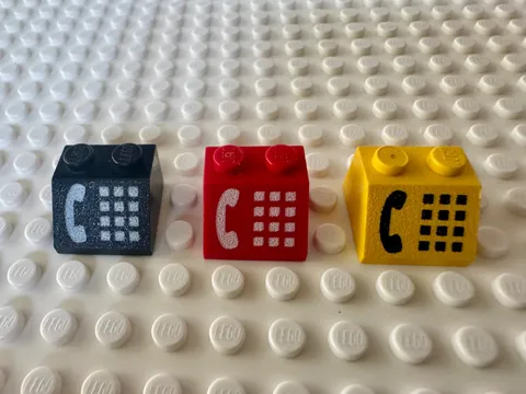 LEGO Slope 45 2 x 2 with Black Phone Receiver and Buttons Pattern 3039p11