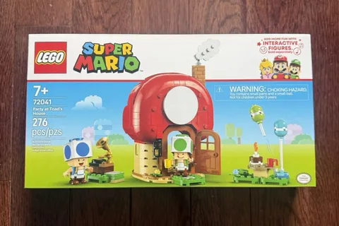 LEGO Super Mario Party at Toad's House 72041, NEW Sealed