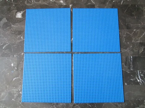 LOT OF 4 LEGO 10 X 10 INCH BLUE BASE PLATES 32X32 PRE OWNED #3811
